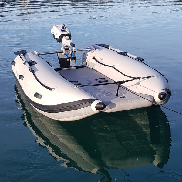 タカ Takacat T260LX – Crafts Cove Marine