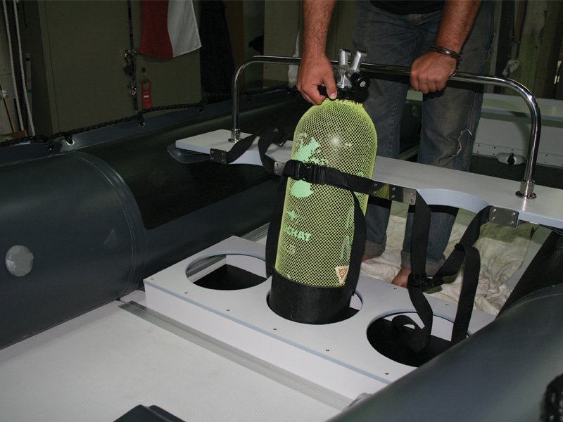 Boat Adventure Master M-440 Gasoline