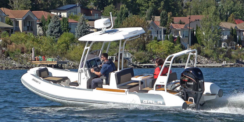GALA Viking V650 on Water