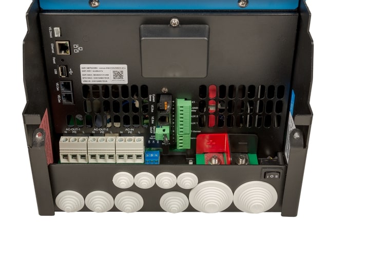 Victron EasySolar-II GX Connections